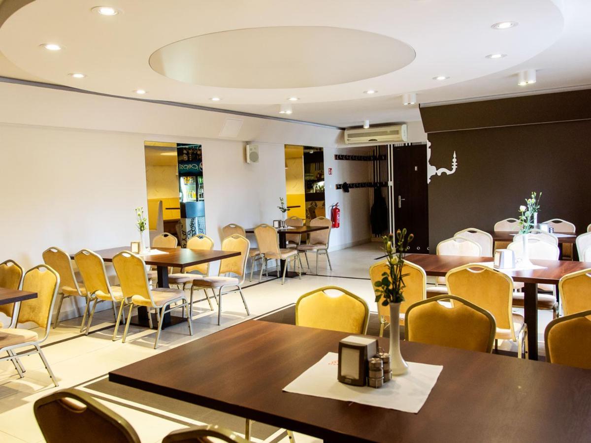 Zamkowa Noclegi Restauracja Drohiczyn Bagian luar foto